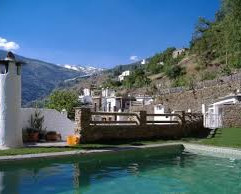 hostal-pampaneira