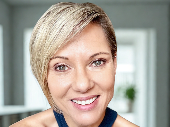Copy of Profile headshot.png