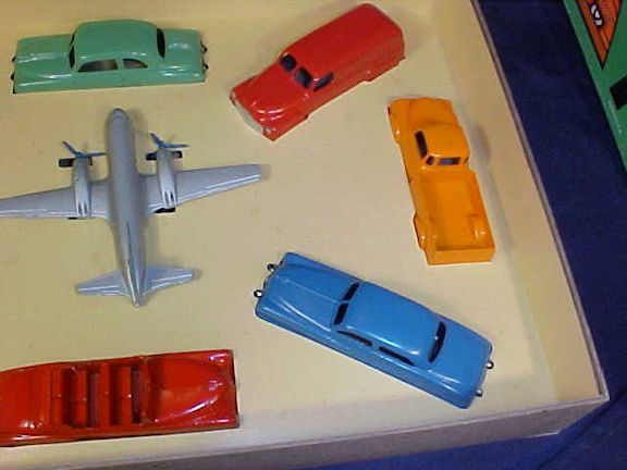 Thumbnail: Vintage Tootsietoy Motors Vehicle Set in Original Box No 7200