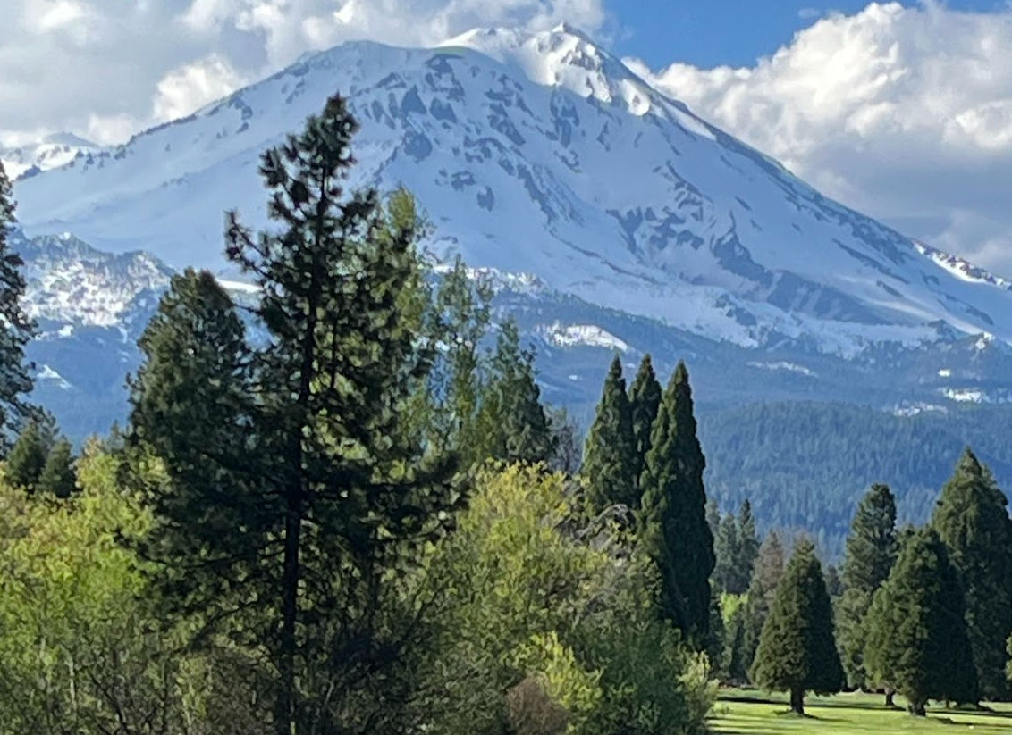 mountain golf course_edited_edited.jpg