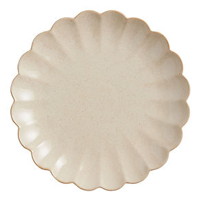 Scallop Speckled Dinner Plate_edited.jpg