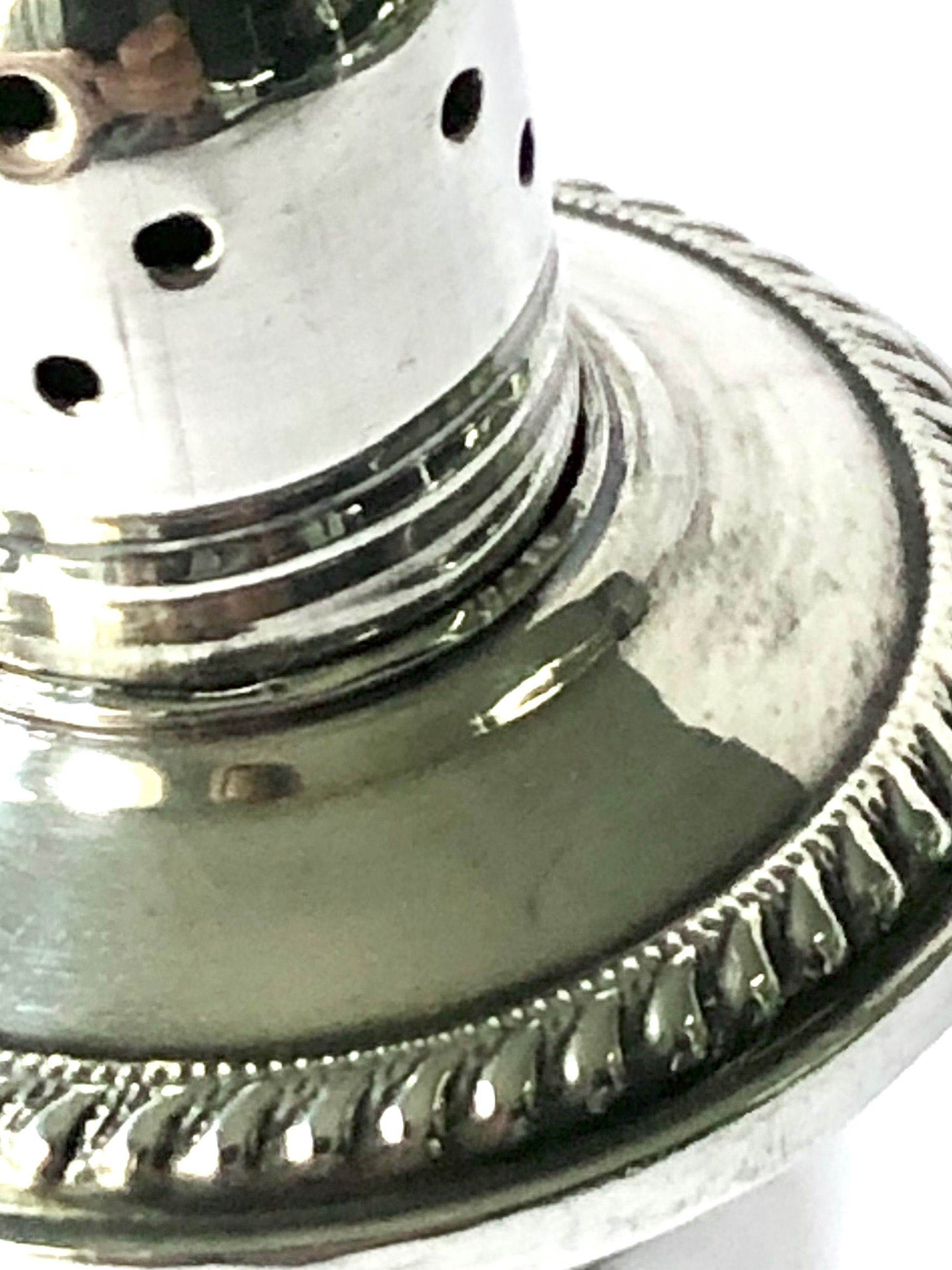 Pair of salt and pepper shaker - Duchin Creation - 1960