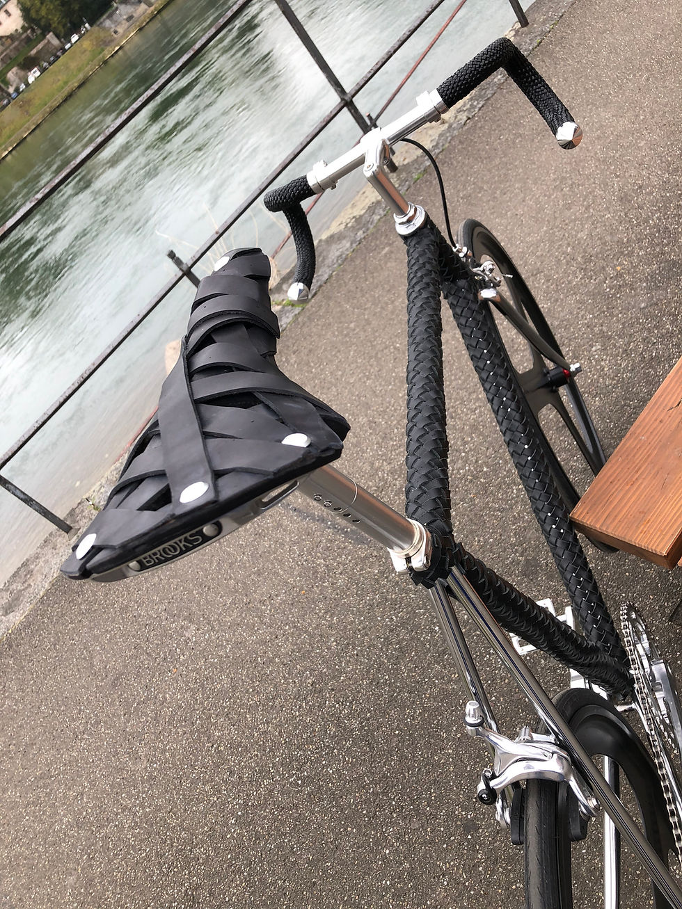 Miniaturbild: DESIGN BASEL XV