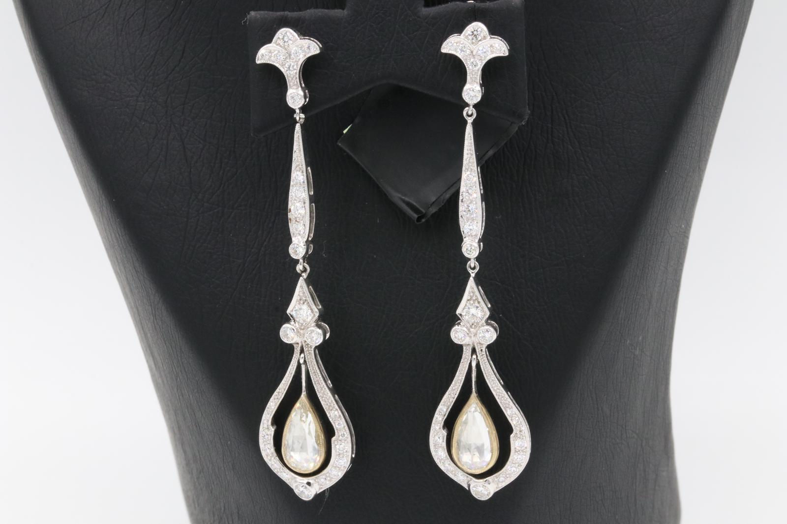 Antique Reproduction 18K Gold Earring