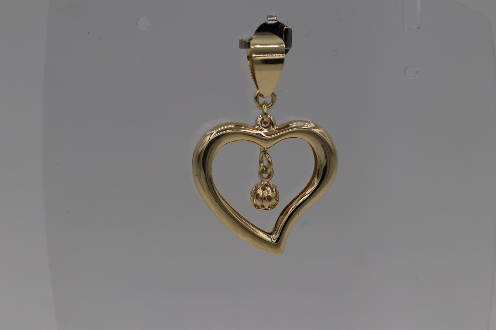 18k Gold Pendant