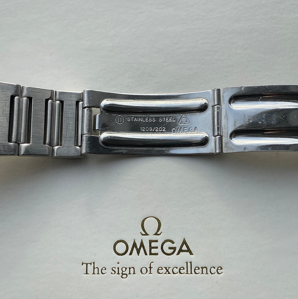 Thumbnail: 1974 Omega Megaquartz f 2.4 Mhz Waffle dial ref 396.0806 cal 1510