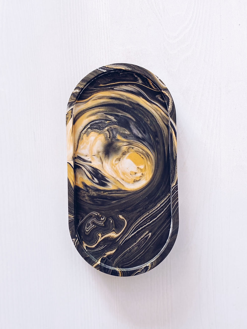 Thumbnail: Oval Marble Tray"Millaray"