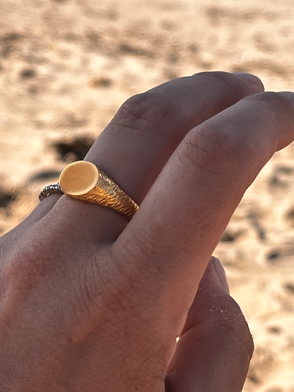 Thumbnail: BAGUE ZELI