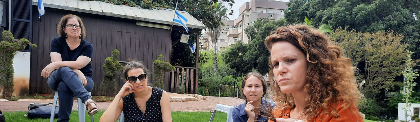פעילות של קליעת סלי נצרים