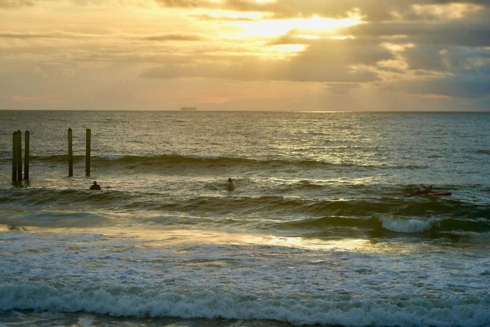 Sunrise at the Hannah Park, "Poles".    Photo by Julia Arnold