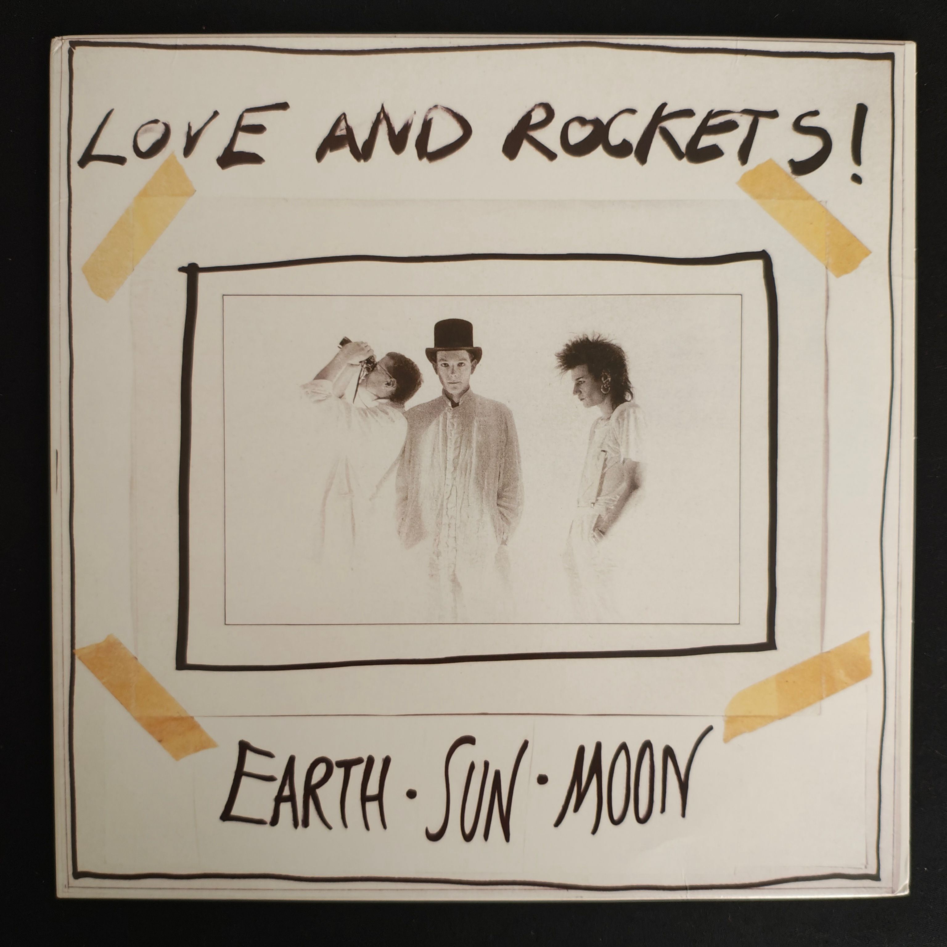 Love and Rockets - Earth Sun and Moon (vinil LP | capa simples)