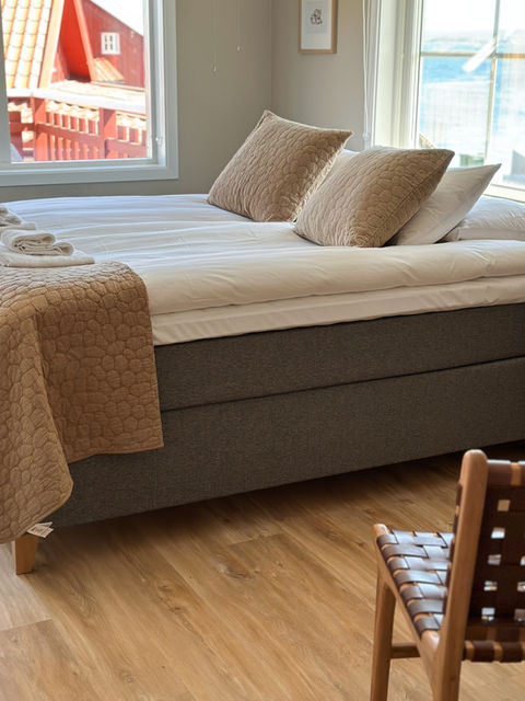 Stay in a family room at Hotel Käringön.