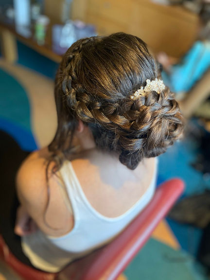 Bridal hair with braid and bun