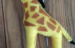 Girafe en feutrine!