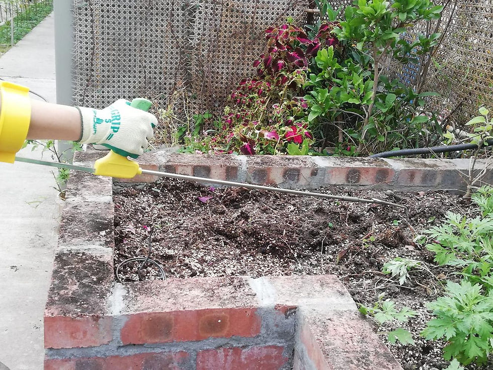 縮圖：人體工學長柄泥耙
