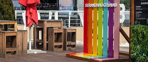 Eventbau aus Holz mit individueller Holzkonstruktion für Event und öffentliche Präsentation