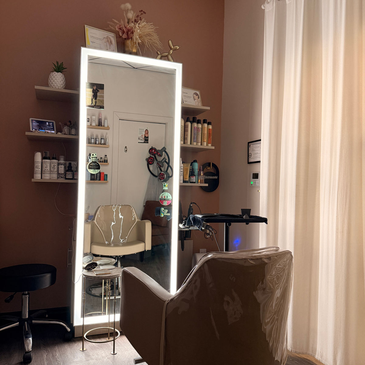 Soleil Blanc Salon