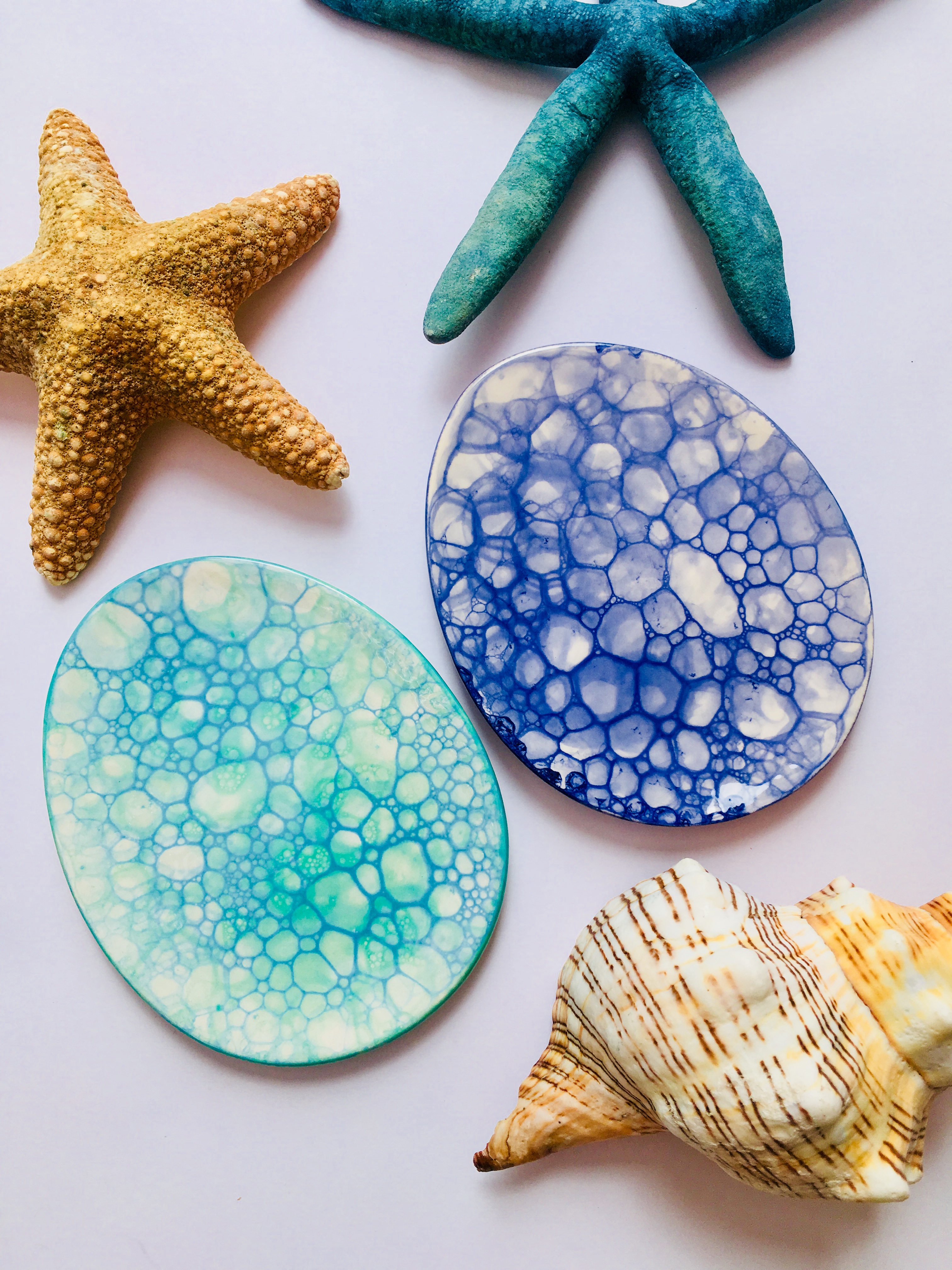 Trinket dish in bubble design