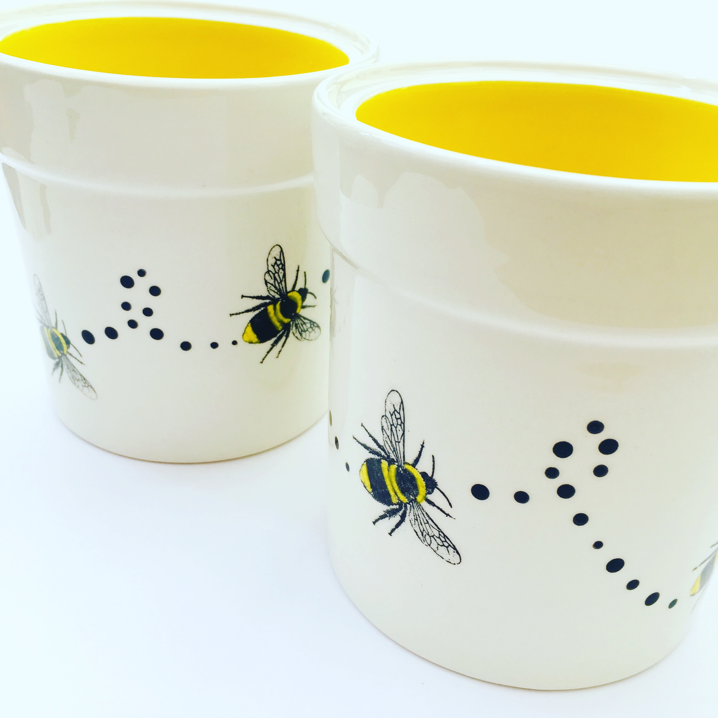 Bee cookie jar