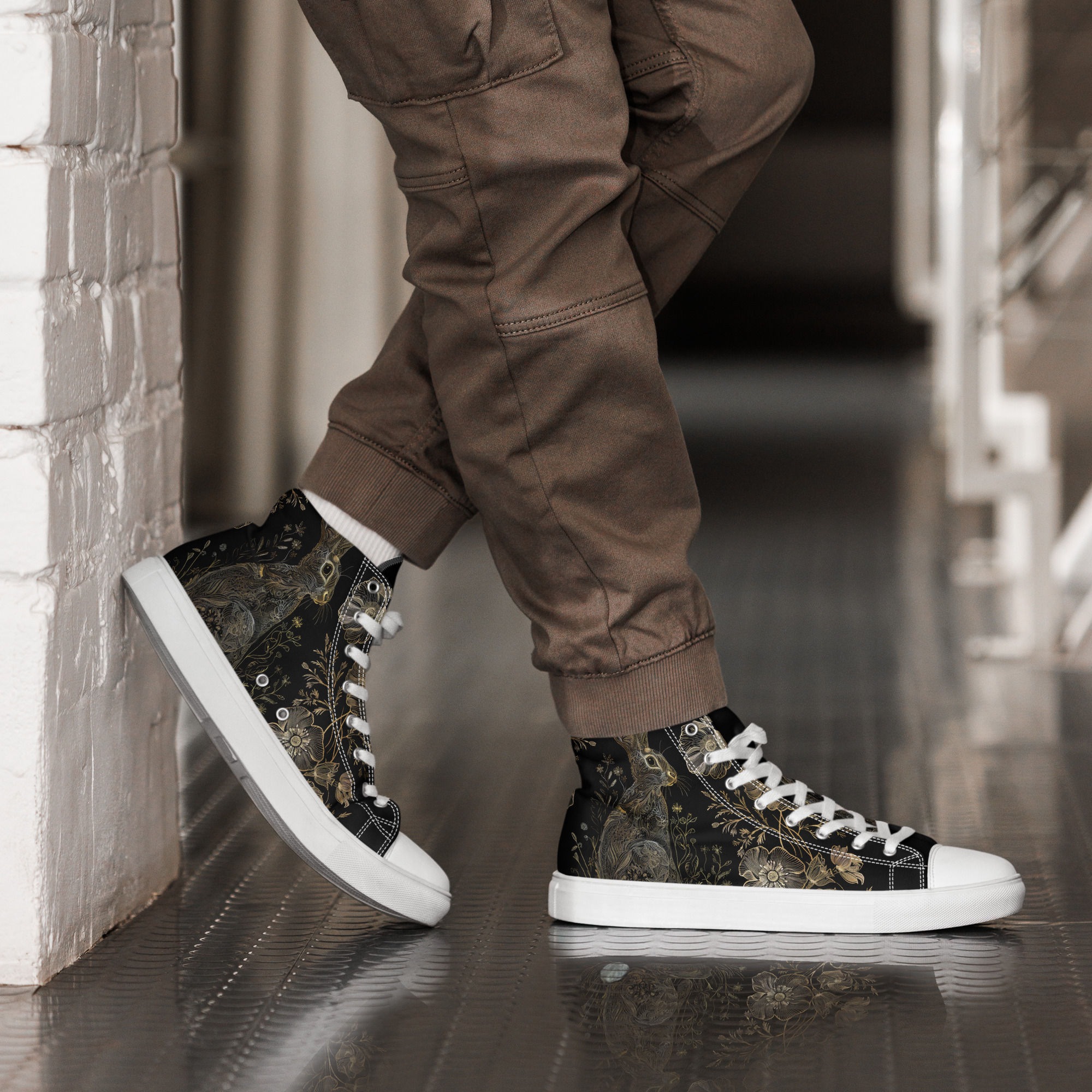 Golden Bunny - Men’s high top canvas shoes