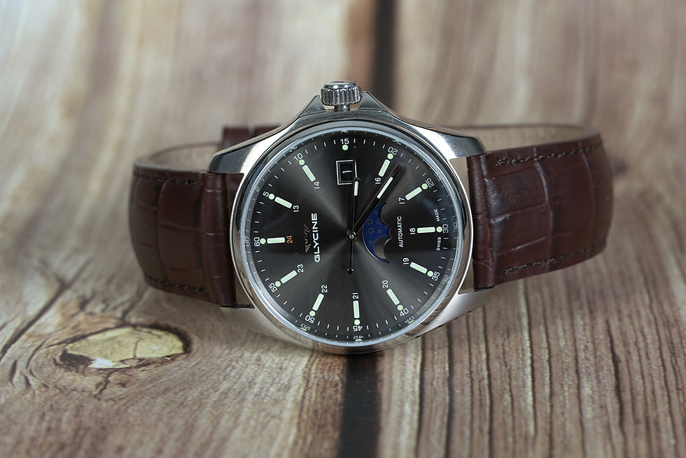 Thumbnail: Glycine Combat Classic Moonphase GL0114