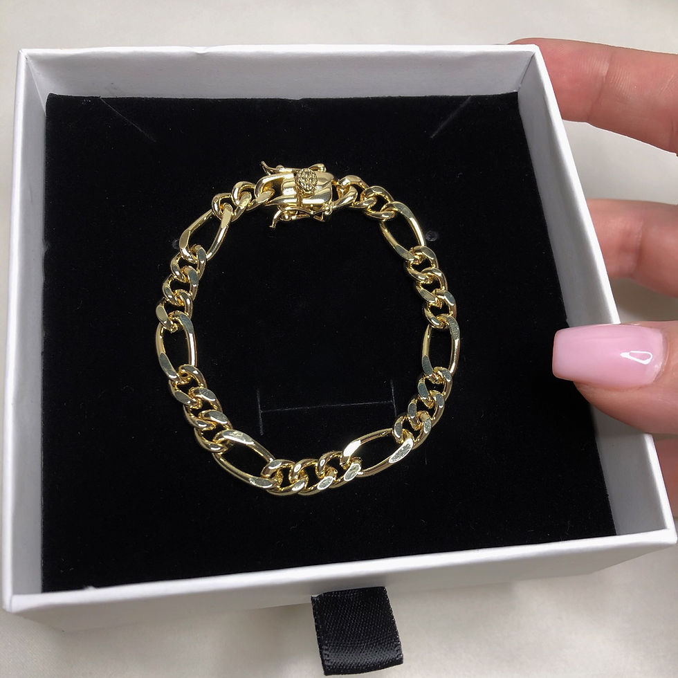 Thumbnail: Figaro Bracelet 