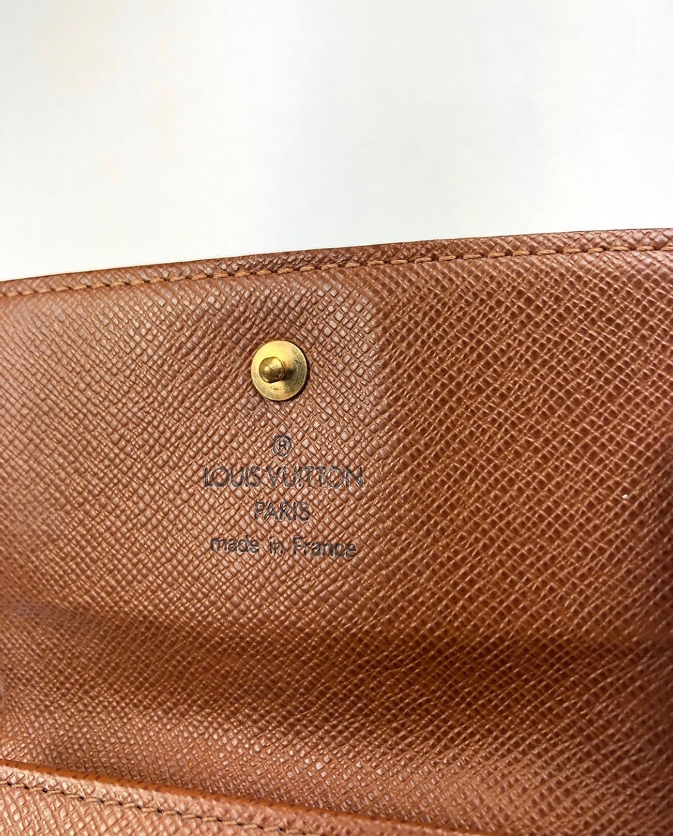 Thumbnail: Louis Vuitton Wallet