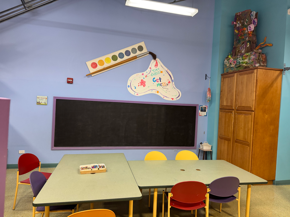 art room display at the childrens museum in oak lawn