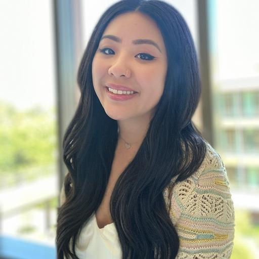 Professional headshot of Annah Hoang