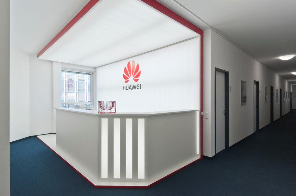 Showroom Huawai
Im Auftrag von
Bruns Messebau