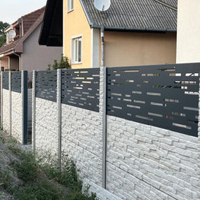 Betónové oplotenie