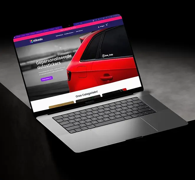 Stikado_Webshop_Macbook_Mockup kopie.webp