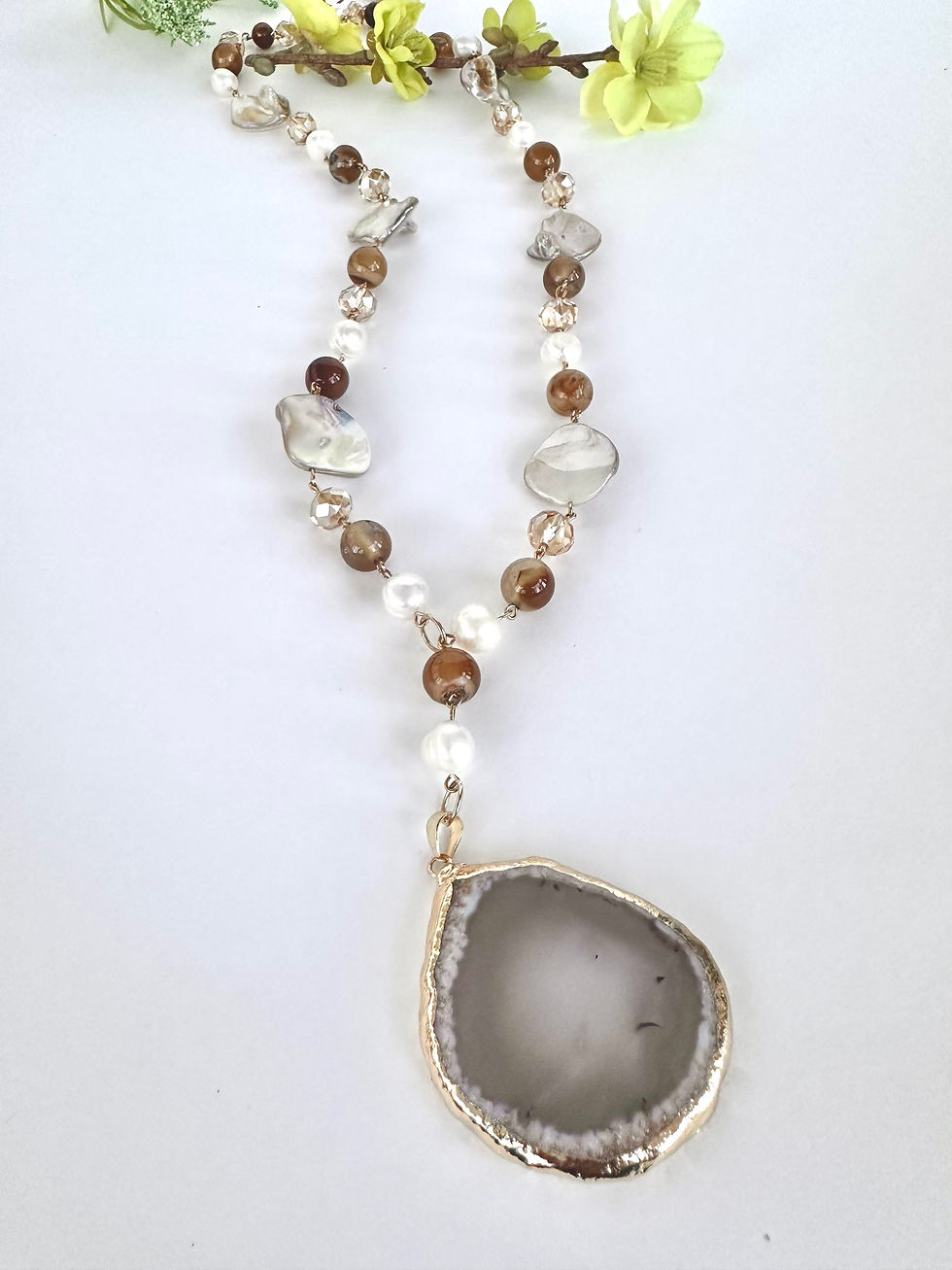 Thumbnail: Elegant Earth Tones Necklace