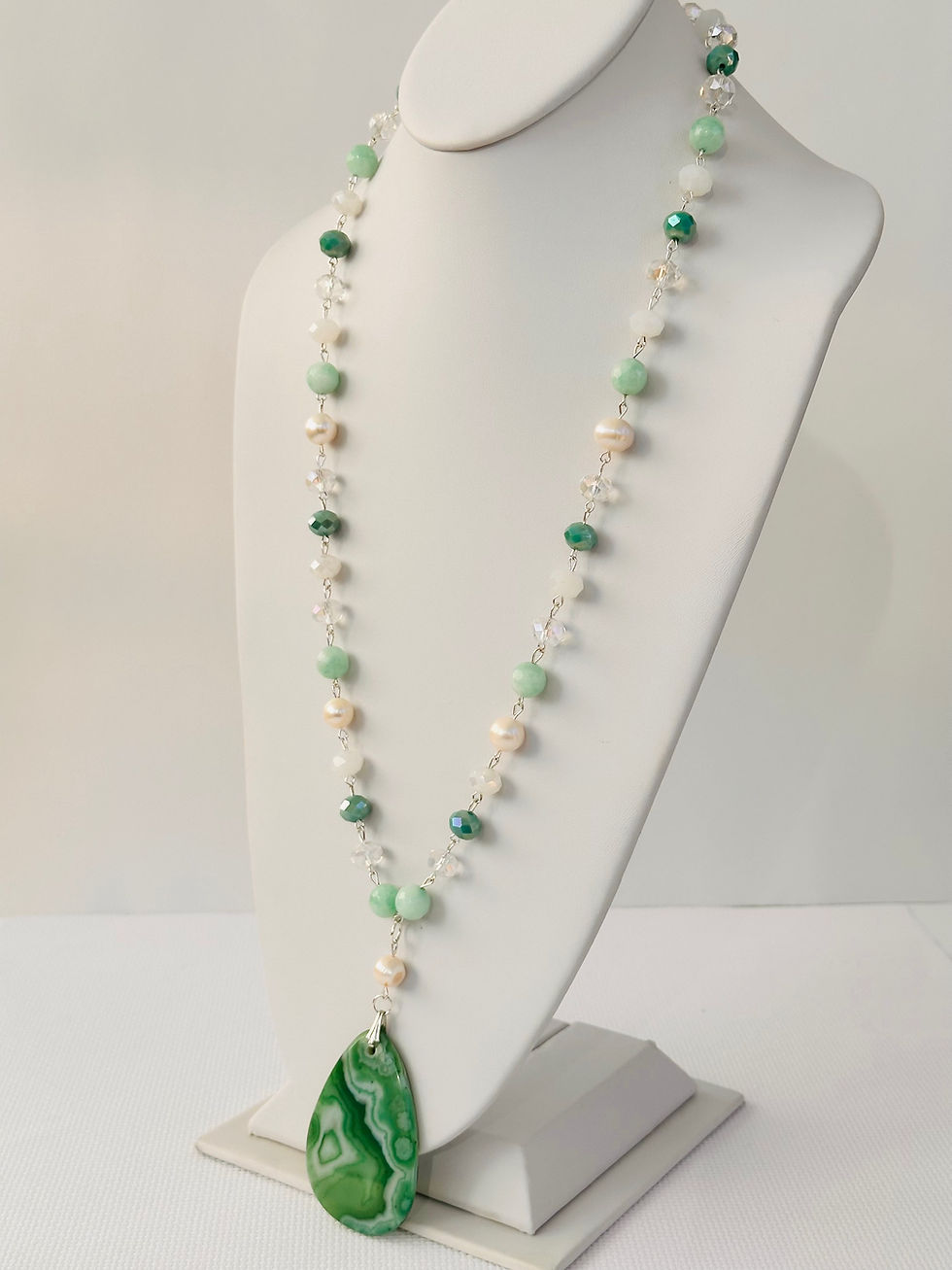 Thumbnail: Emerald Fortune Necklace !