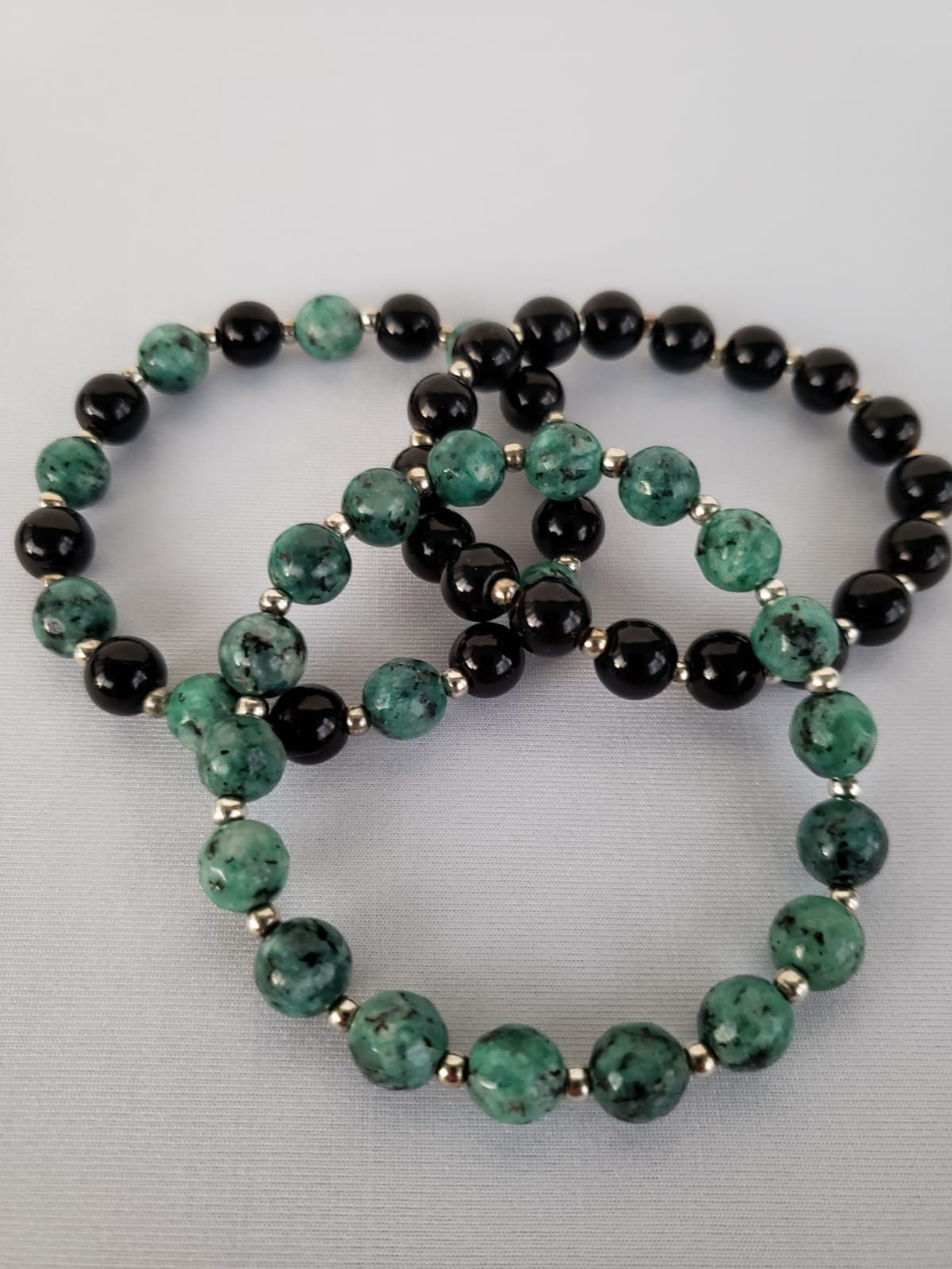 Emerald and black stone and acrylic bracelet set