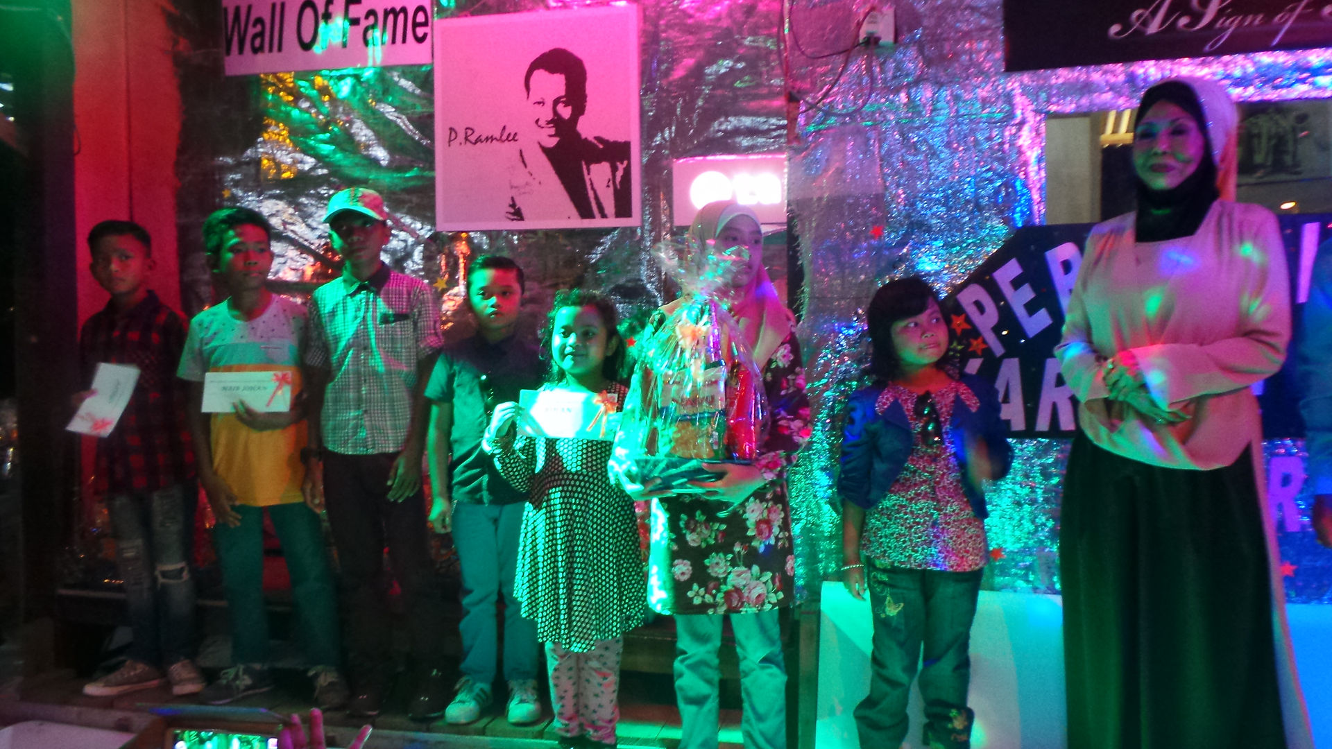 Pertandingan Karaoke Bawah 12 Tahun