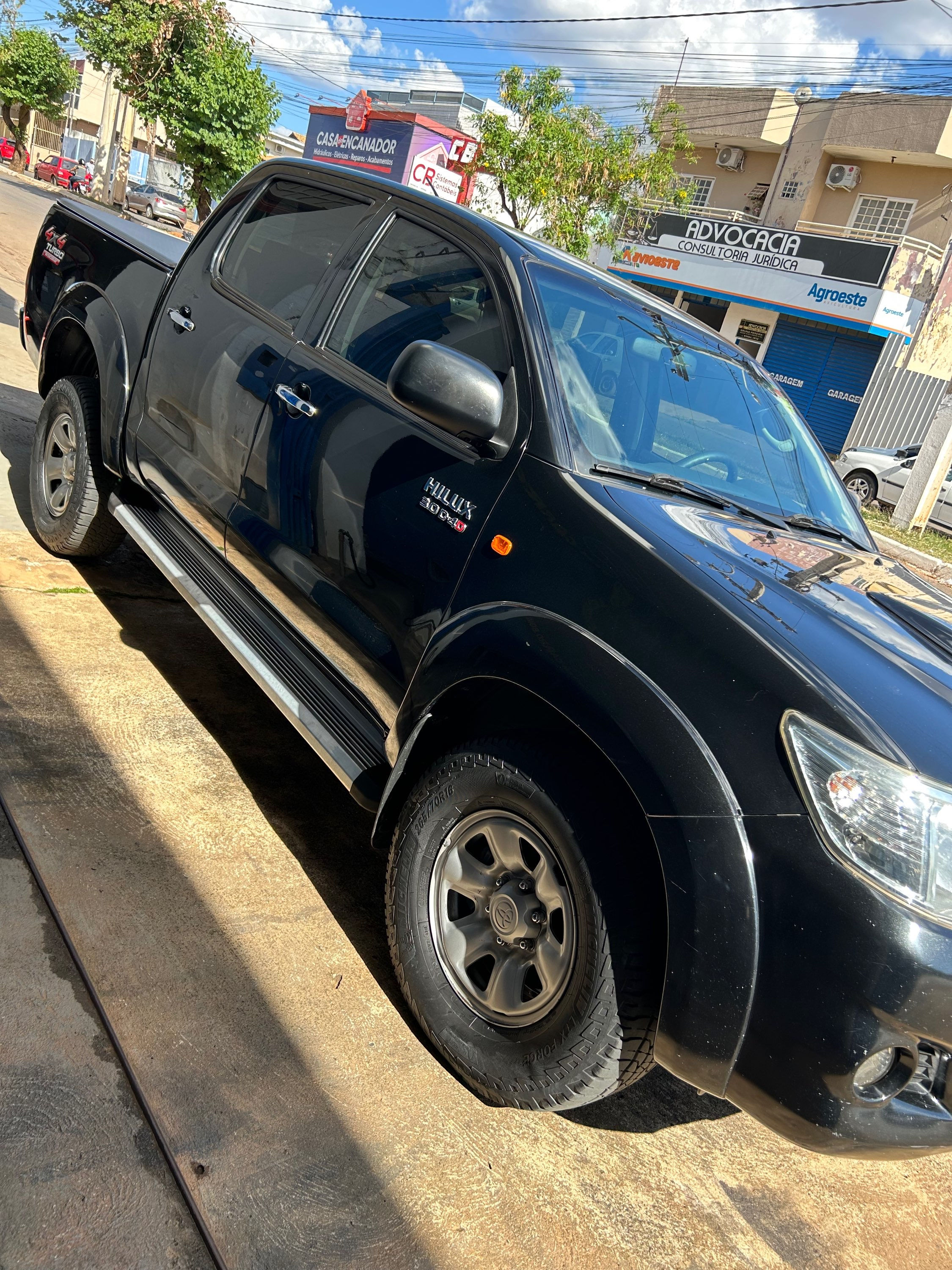 Hilux SR 2012 único dono 