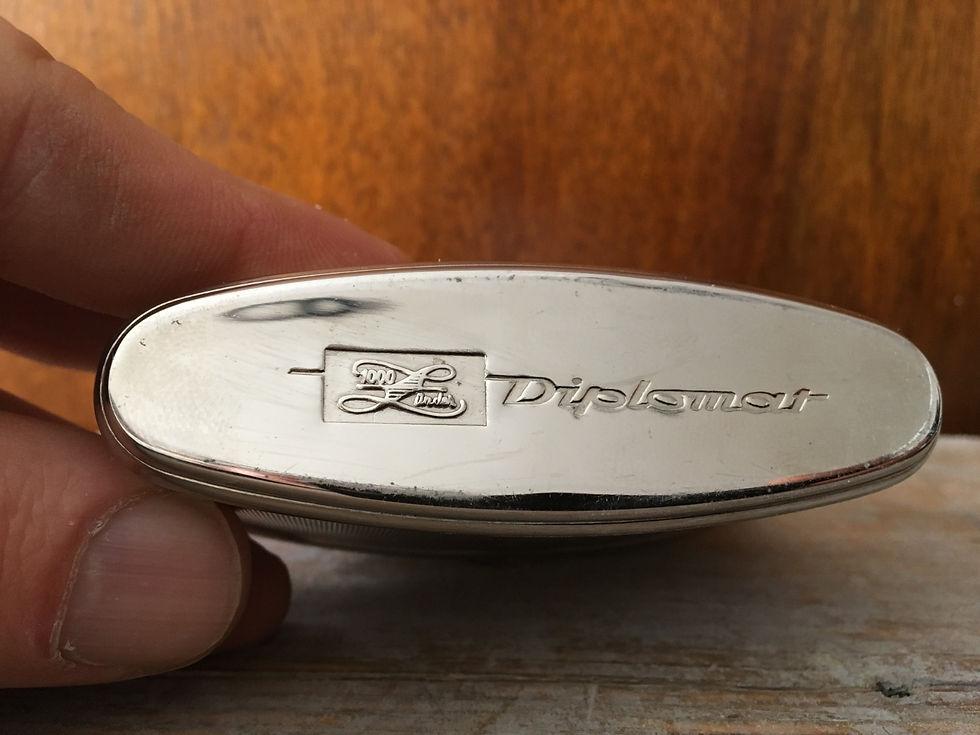 Thumbnail: Vintage 1960 Diplomat lighter