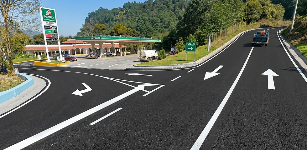 Proyecto geométrico de acceso a gasolinera en Quimixtlan, Pue.