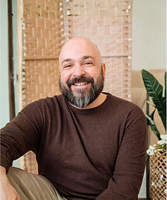 Untitled design (1)_edited.jpg