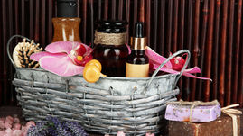 How to Assemble Nice Spa Gift Baskets