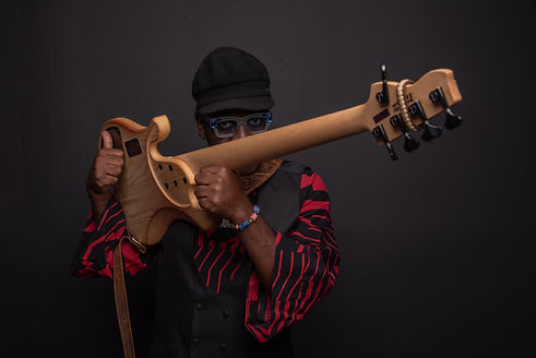 Richard Bona 1_Credit to Leesa Richards.jpg