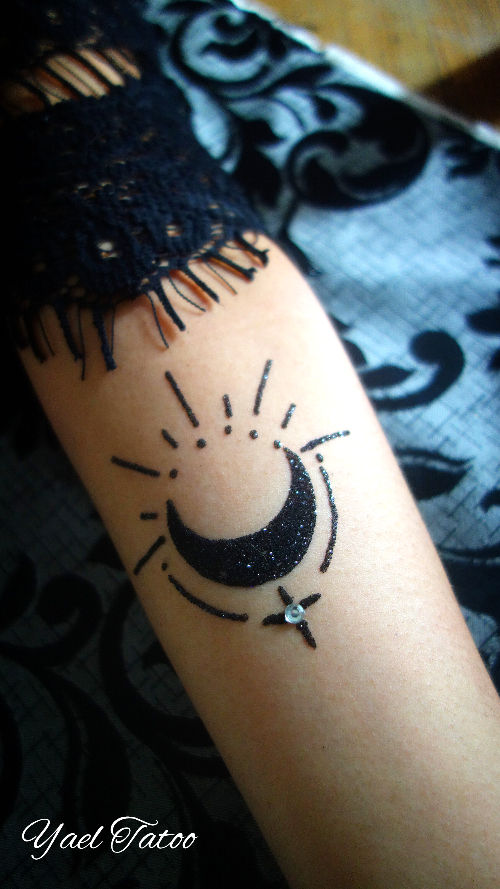 tatouage éphémère_le soleil et la lune