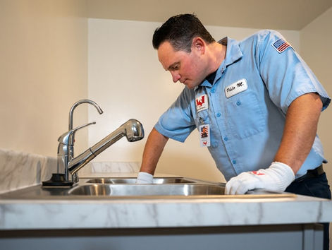 9 Clear Signs That Your Home Has A Leaked Slab