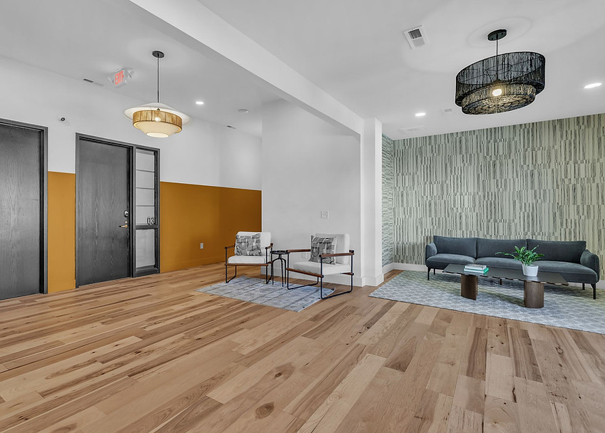 915_Bridge_St_NW_Winston-Salem_NC_27101_USA-Living_room-0M6A9345.jpg