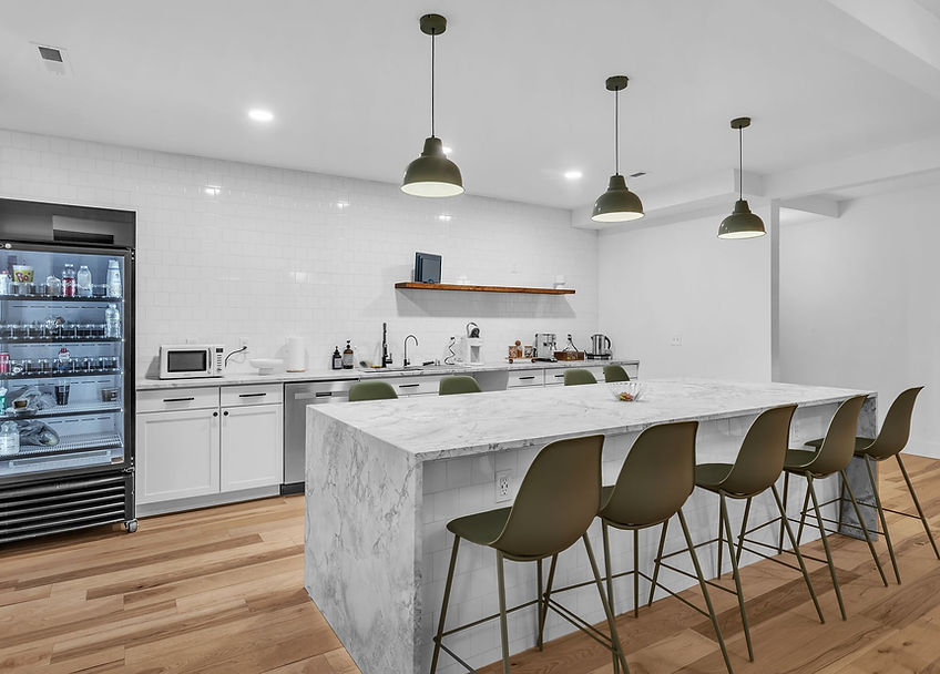 915_Bridge_St_NW_Winston-Salem_NC_27101_USA-Kitchen-0M6A9410.jpg