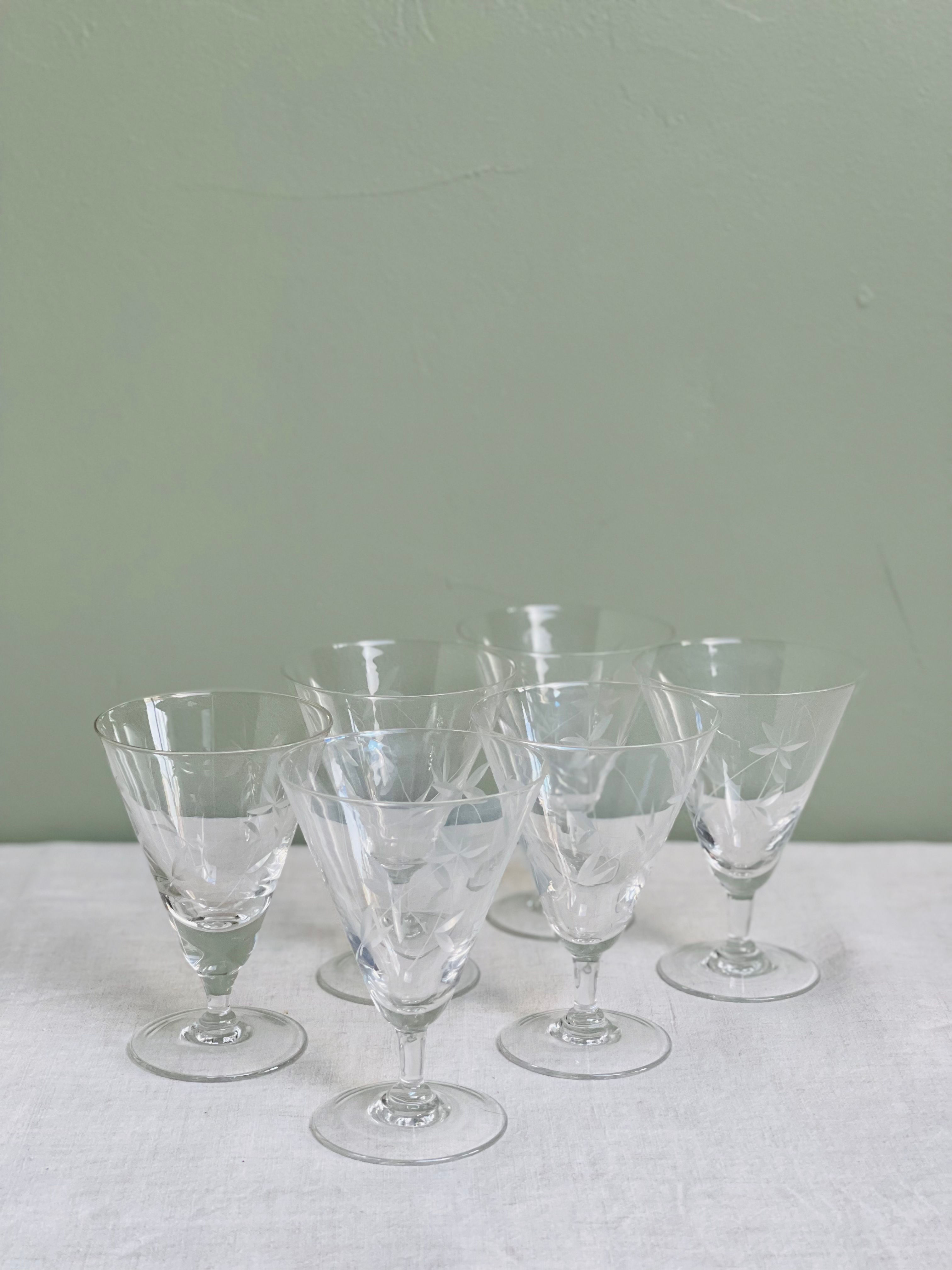 6 verres à vin gravés Eulalie