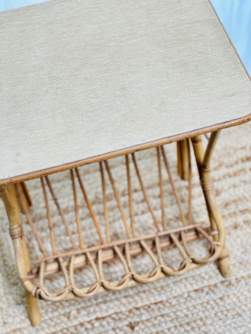 Miniature : Petit meuble Véronique