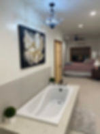 DownstairsMasterTub