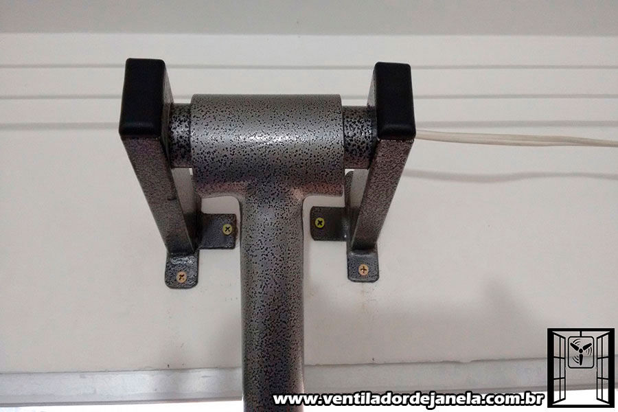 suporte para ventilador de teto